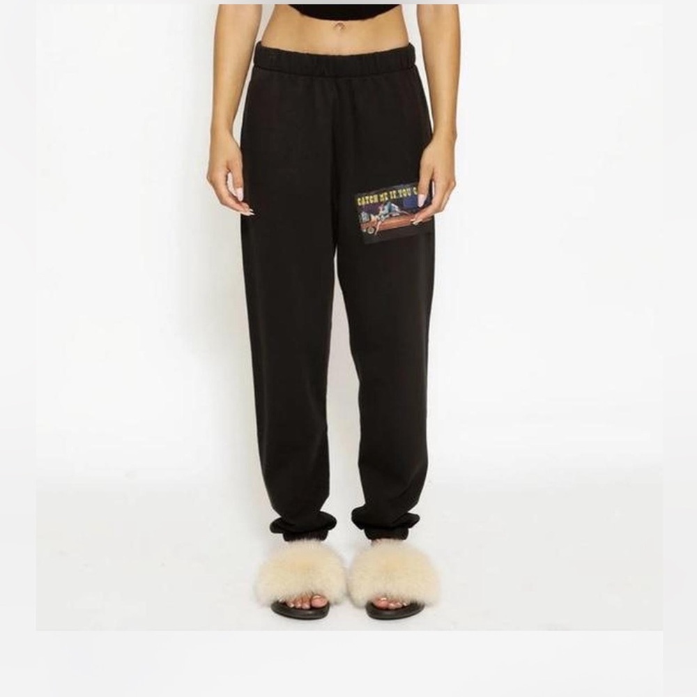 Boys lie "catch me if you can" sweatpants Size XS